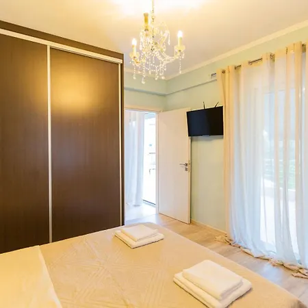Villa Acropolis By The Sea *