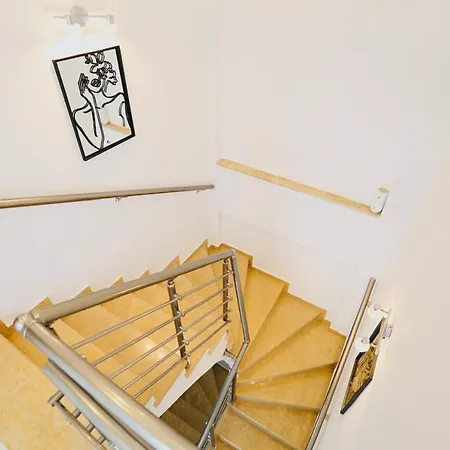 Acropolis By The Sea וילה