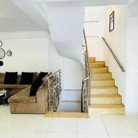 Acropolis By The Sea Lutráki