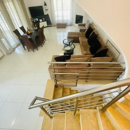 Acropolis By The Sea *