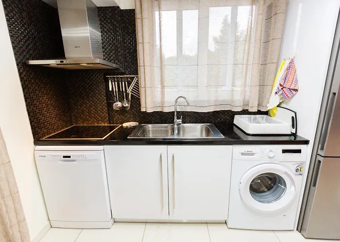 Acropolis By The Sea * 路特奇