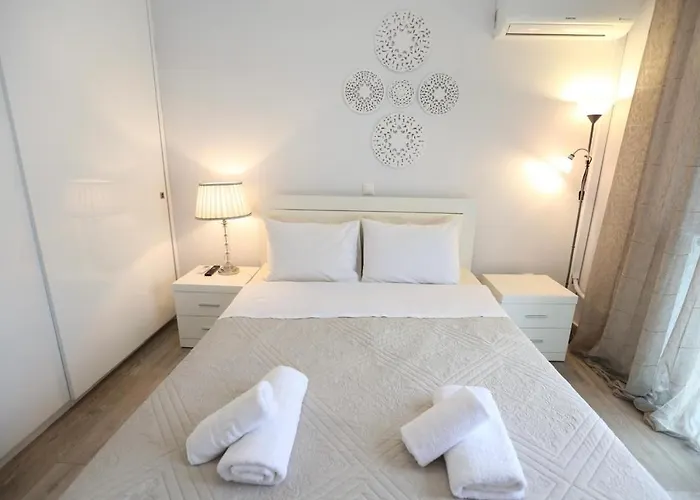 Acropolis By The Sea *